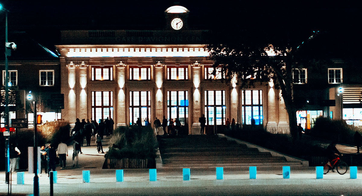 Photo de la gare de nuit